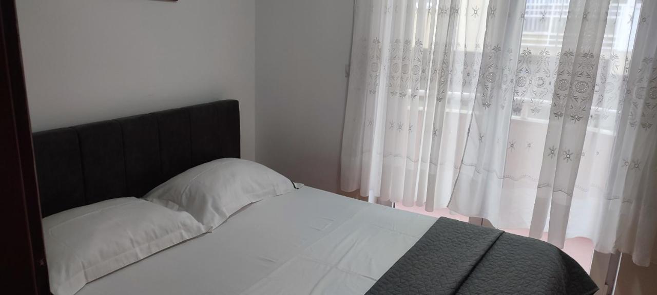 Apartman Katica Tivat Eksteriør billede