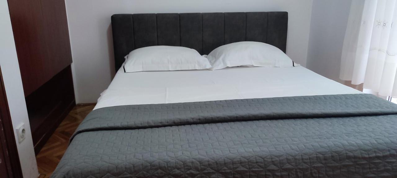 Apartman Katica Tivat Eksteriør billede